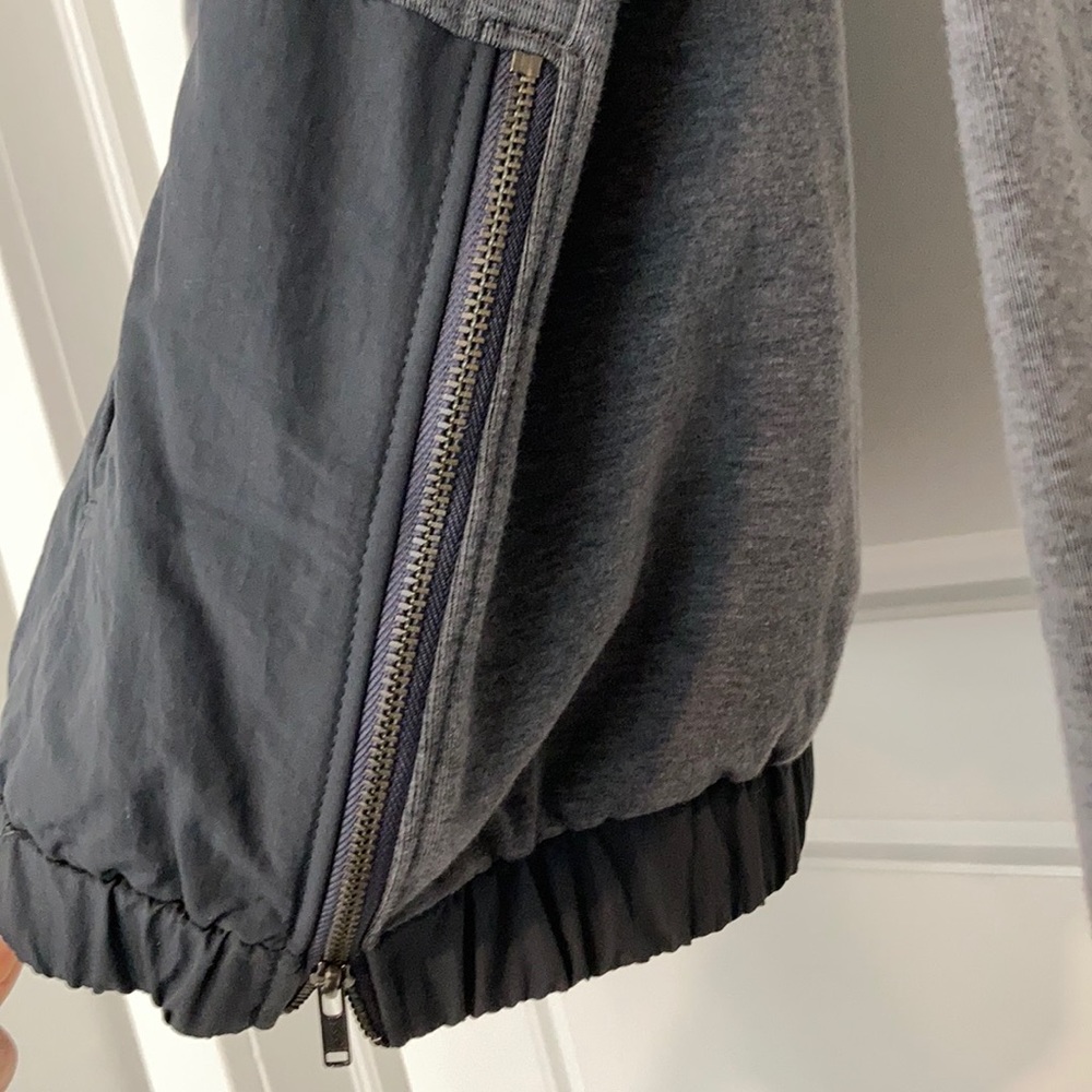 NWT Under Armour Hoodie - Picture 5 of 5